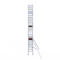 Euroscaffold Rolsteiger Euroscaffold Professional 75x190 8,2m werkhoogte carbon vloer tegen de gevel