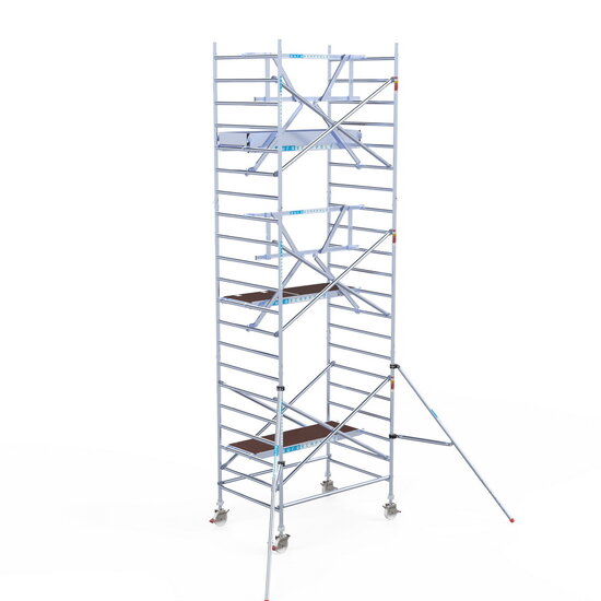 Euroscaffold Rolsteiger Euroscaffold Professional 135x190 7,2m werkhoogte carbon vloer tegen de gevel