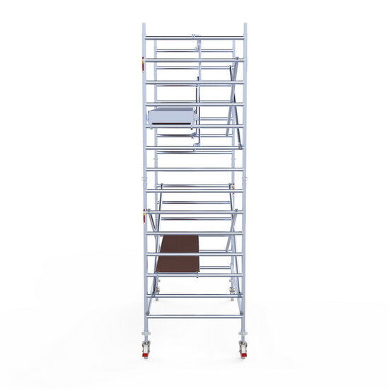 Euroscaffold Rolsteiger Euroscaffold Professional 135x305 5,2m werkhoogte carbon vloer tegen de gevel