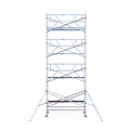 Euroscaffold Rolsteiger Euroscaffold Professional 135x305 9,2m werkhoogte carbon vloer tegen de gevel