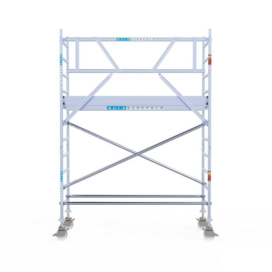 Euroscaffold Rolsteiger Euroscaffold Professional 90x250 4,2m werkhoogte carbon vloer tegen de gevel