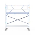 Euroscaffold Rolsteiger Euroscaffold Professional 90x305 4,2m werkhoogte carbon vloer tegen de gevel
