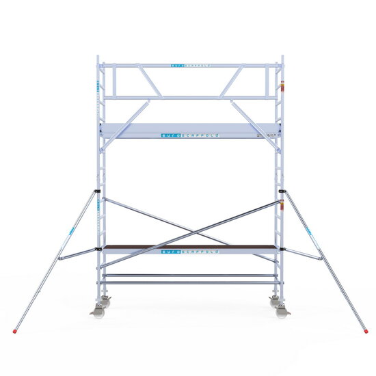 Euroscaffold Rolsteiger Euroscaffold Professional 90x305 5,2m werkhoogte carbon vloer tegen de gevel