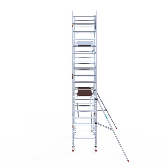 Euroscaffold Rolsteiger Euroscaffold Professional 90x250 6,2m werkhoogte carbon vloer tegen de gevel