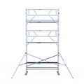 Euroscaffold Rolsteiger Euroscaffold Professional 90x305 7,2m werkhoogte carbon vloer tegen de gevel