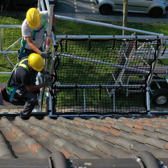 Euroscaffold Solar Rolsteiger 135x250 10,2m werkhoogte, inclusief Solar lift, Safeguard dakrandbeveiliging