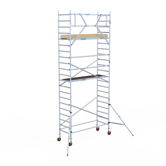 Euroscaffold Rolsteiger Euroscaffold Basic 90x250 7,2m werkhoogte carbon vloer tegen de gevel