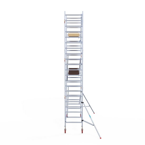 Euroscaffold Rolsteiger Euroscaffold Basic 90x305 7,2m werkhoogte tegen de gevel