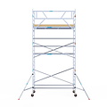 Euroscaffold Rolsteiger Euroscaffold Basic 135x305 7,2m werkhoogte carbon vloer tegen de gevel