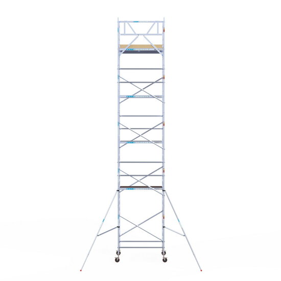 Euroscaffold Rolsteiger Euroscaffold Basic 135x190 11,2m werkhoogte carbon vloer tegen de gevel