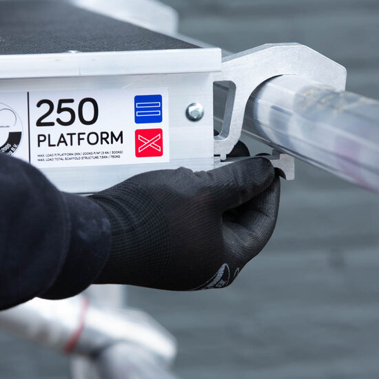 Euroscaffold Rolsteiger platform 190 cm met luik