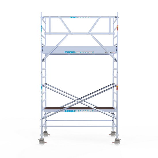 Euroscaffold Rolsteiger Euroscaffold Original 135x250 5,2m werkhoogte carbon vloer tegen de gevel
