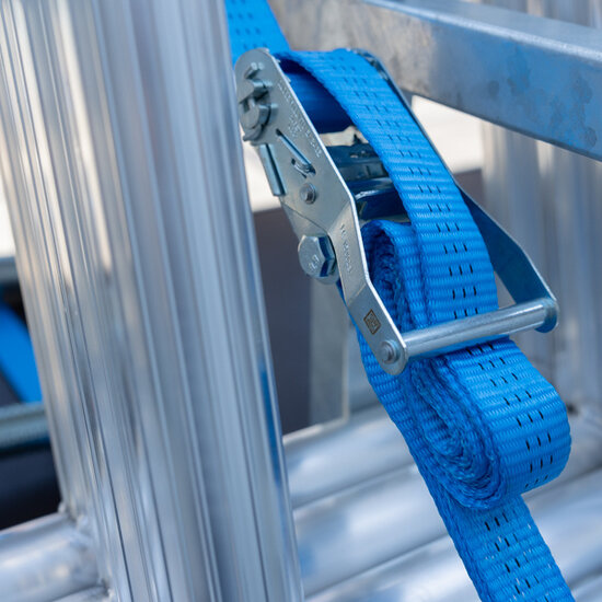 Alumexx Basic Steigeraanhanger 250 Open + Alumexx Budget Rolsteiger 135x250 10,2 m werkhoogte