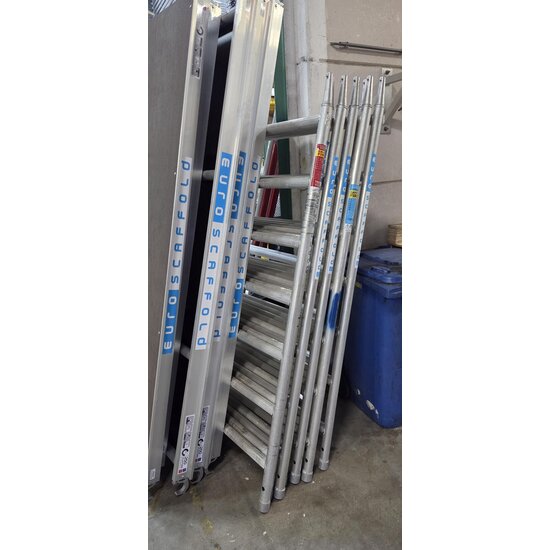 Euroscaffold Steigeraanhanger 250 + Rolsteiger Euro 135x250 10,2 meter werkhoogte 2e hands