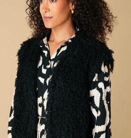 Ivy Beau Zwart gilet