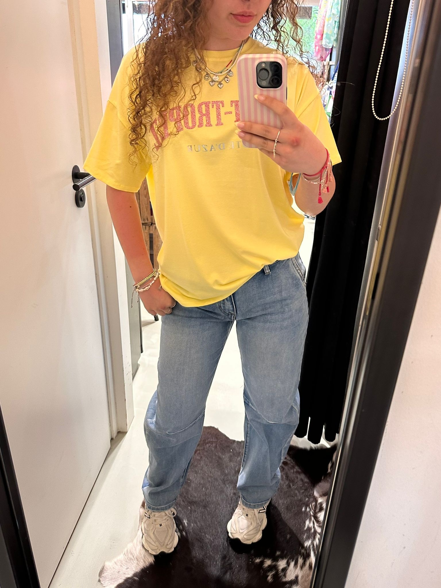 Shirt geel