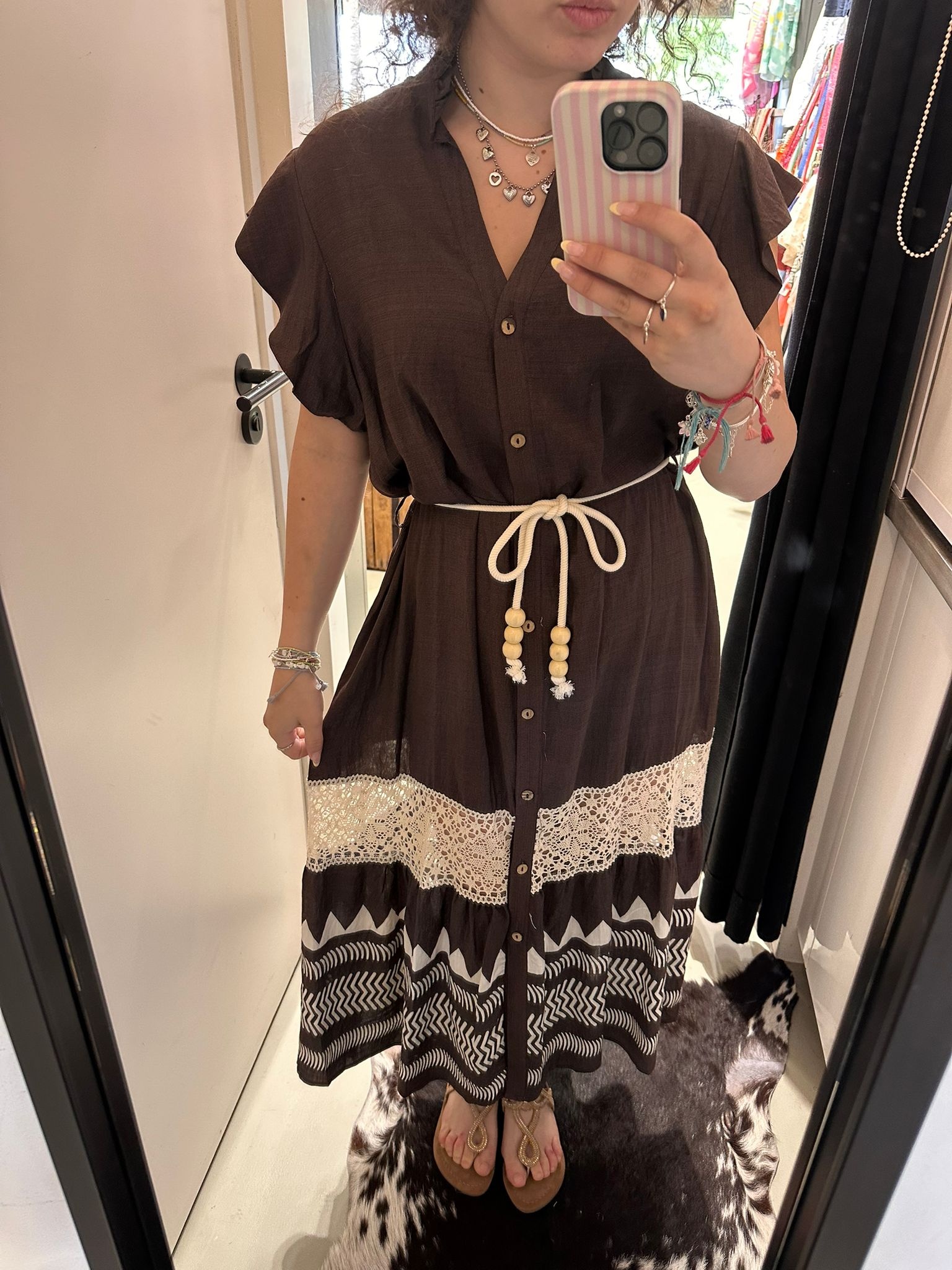 Gemma ricceri Bruine offwhite jurk