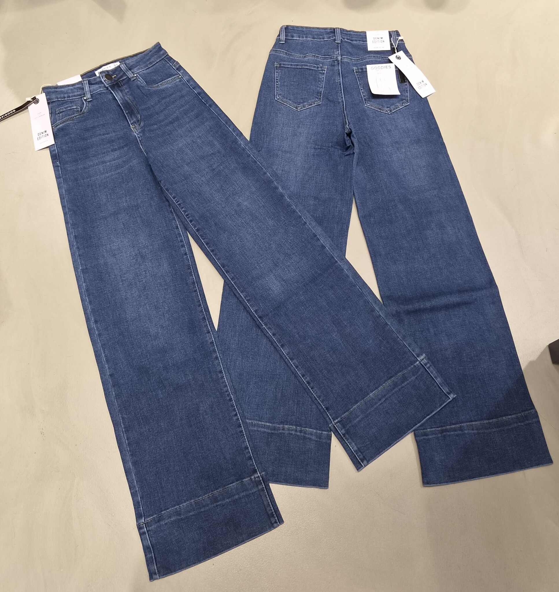 Goodies Wide legg jeans