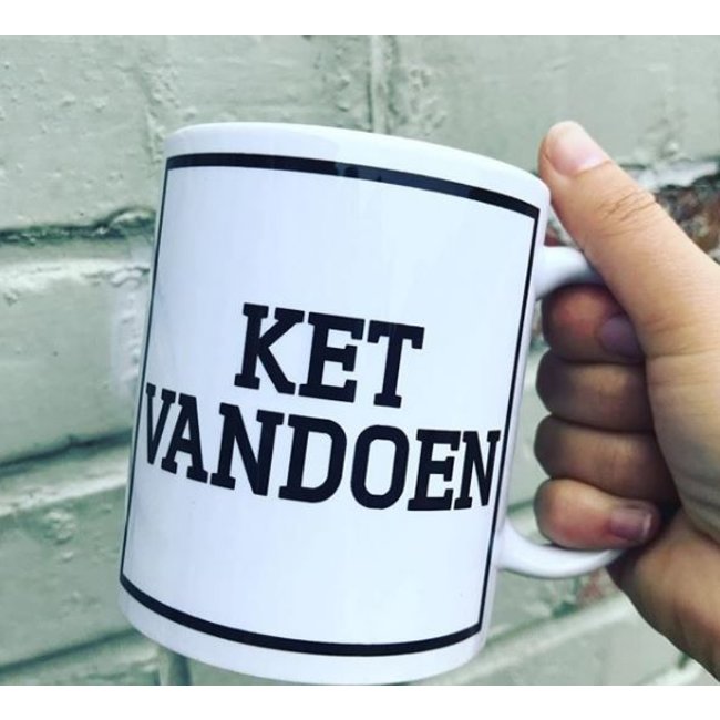 Urban Merch - Becher Ket Vandoen