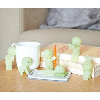 SMISKI Smiski Glow in The Dark (Living Series)