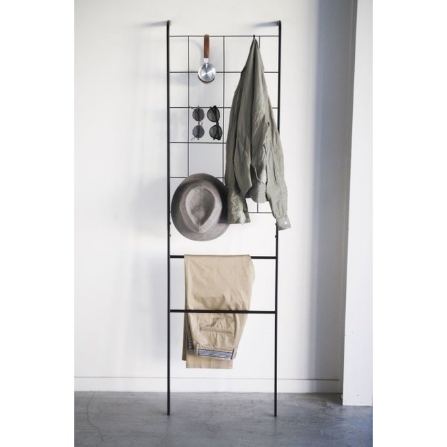 Yamazaki - Rek Leaning Ladder Hanger Tower - zwart