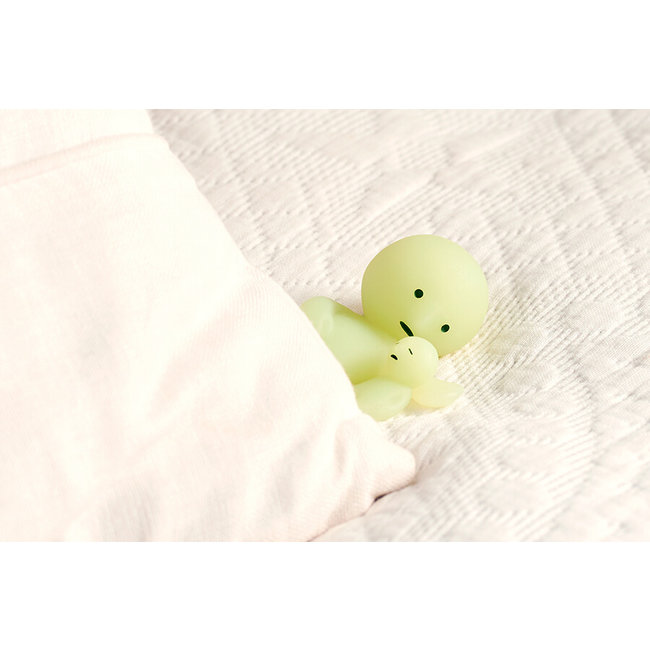 SMISKI Smiski Glow in The Dark Bed Series