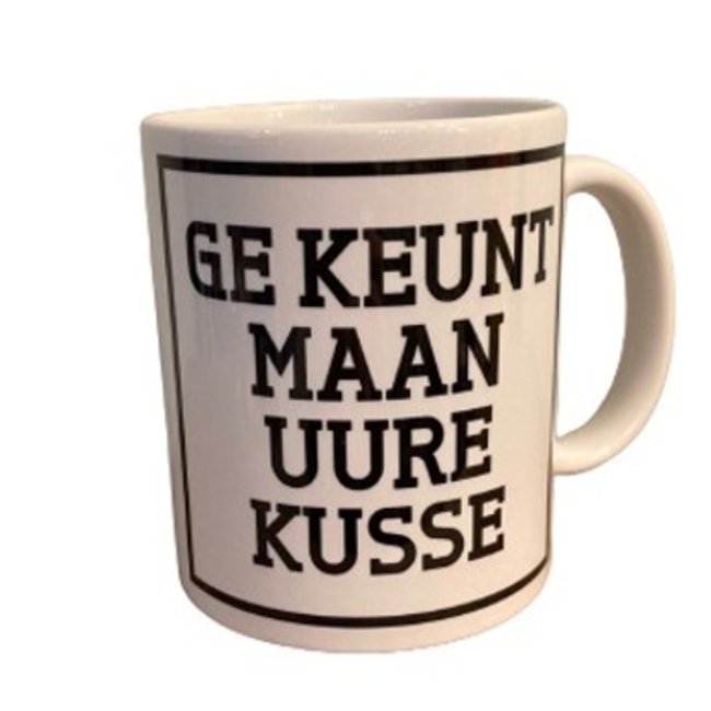 Urban Merch - Tasse Ge keunt maan uure kusse