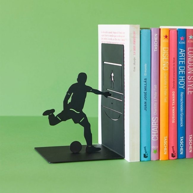 Balvi - Serre-Livres Football Goal Kick