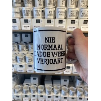 Urban Merch Tasse à Café Nie normaal dadde weer verjoart