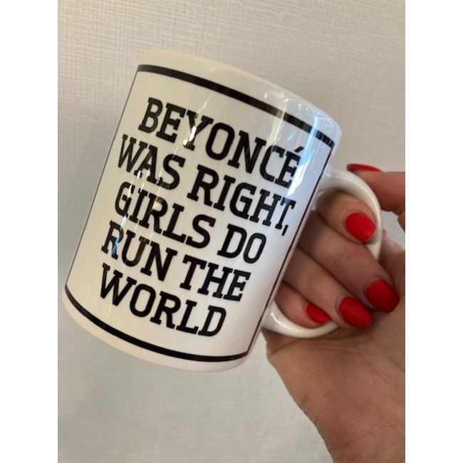 Urban Merch Tasse à Café Beyoncé was right, Girls do run the World