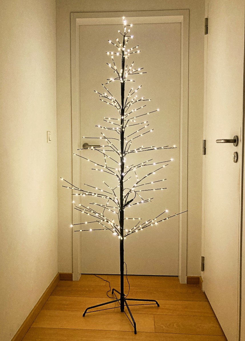 Sapin de Noël illuminé à LED large H 180 cm Axeswar Design