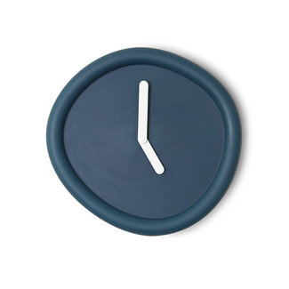 Werkwaardig Wall Clock Round Clock - deep blue