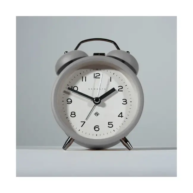 Newgate - Retro-Wecker mit Hammerglocke Charlie - grau