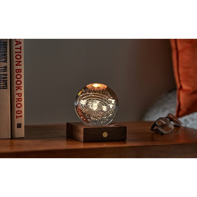 Gingko – Amber Crystal Ball Night Light – Solar System