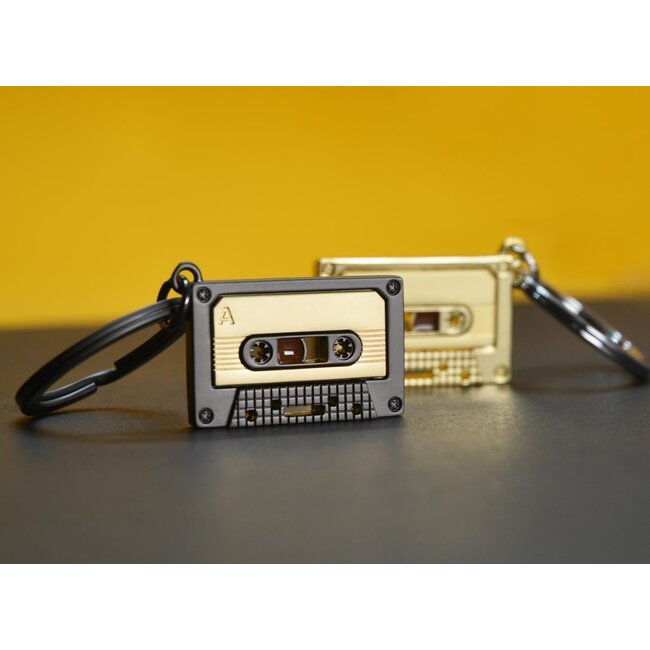 Metalmorphose - Schlüsselanhänger Audiokassette - gold
