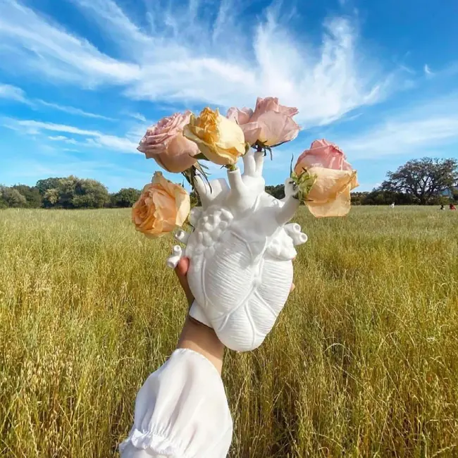 Seletti - Vase Love In Bloom - Heart Vase