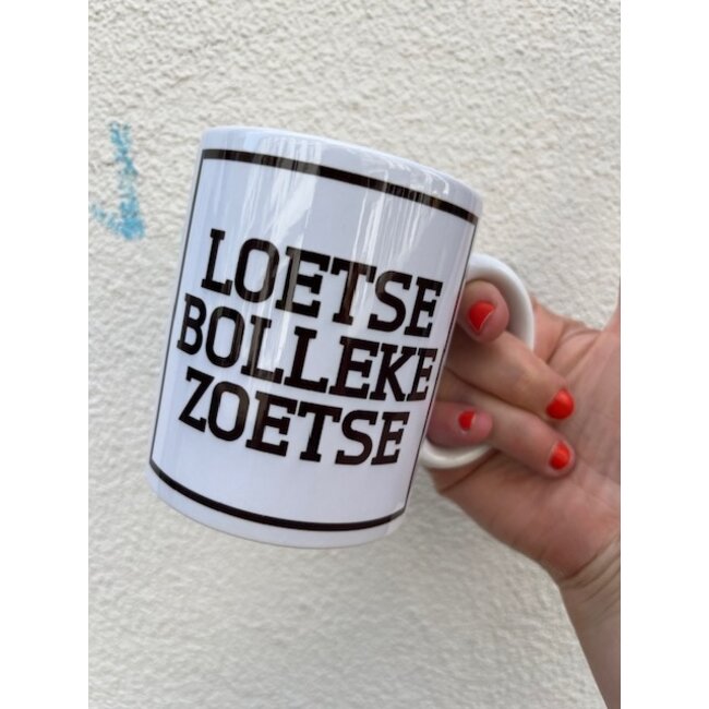 Urban Merch - Tasse Loetsebollekezoetse
