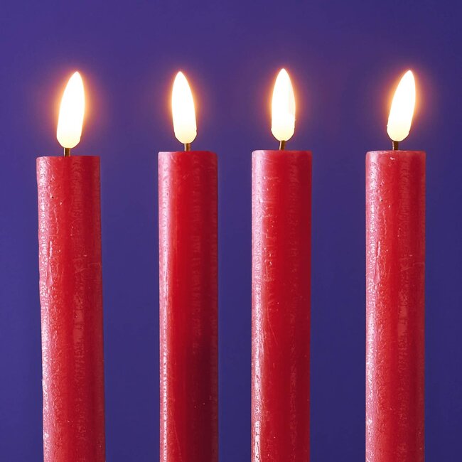 Werner Voß - LED Candles - set of 4 - red - dimmable - with remote control