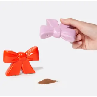 DOIY Salt and Pepper Shakers Bows
