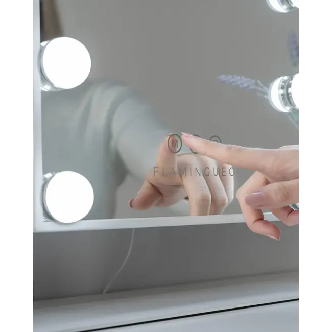Flamingueo - LED Light Mirror Khloe - Mirror with 12 Hollywood LED Lights