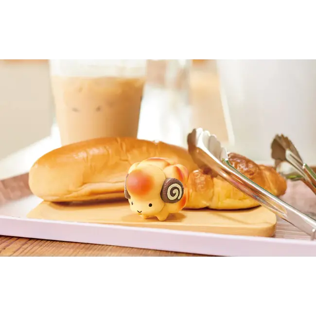 Animal Bakery Mini Figure