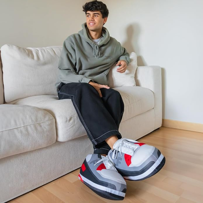 Flamingueo - Riesen-Sneaker-Pantoffeln TINKYS