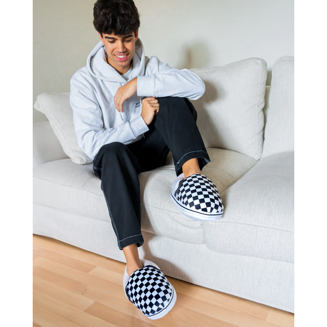 Flamingueo - Giant Sneaker Slippers HARMON