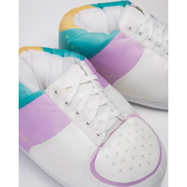 Flamingueo - Giant Sneaker Slippers POMPIDUIS