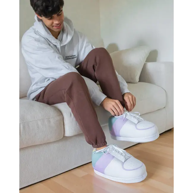 Flamingueo - Reuze Sneaker Pantoffels POMPIDUIS