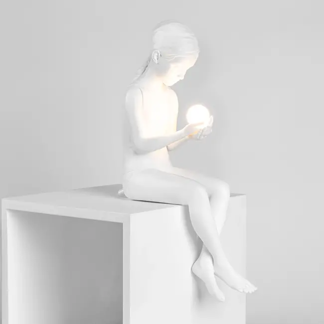 Seletti - Inner Glow Girl - sculptuur met LED licht - dimbaar