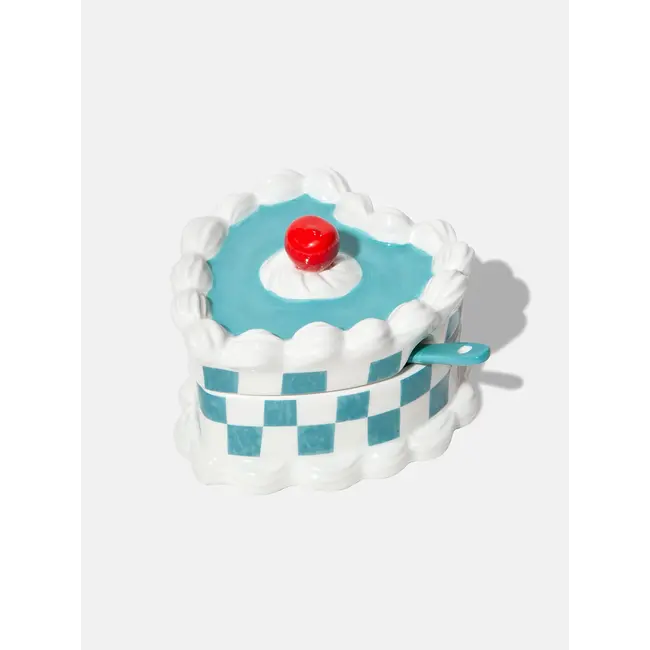 DOIY - Sugar Bowl Sweetie Heart Cake