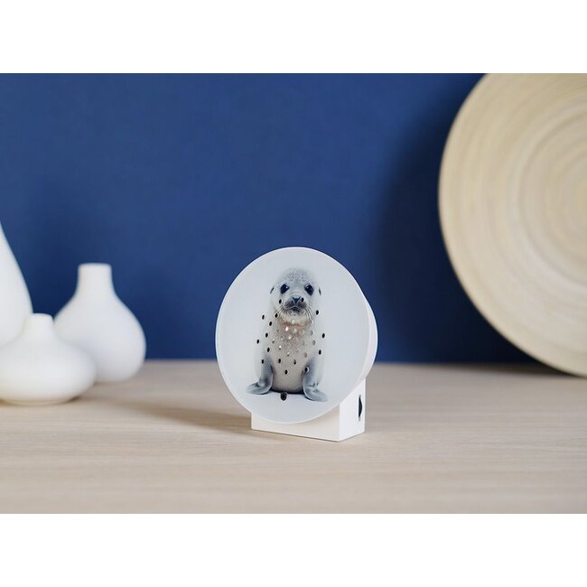 Relaxound - Oceanbox Bewegungsmelder - beruhigende Meeresgeräusche - Limited Edition Robbenbaby