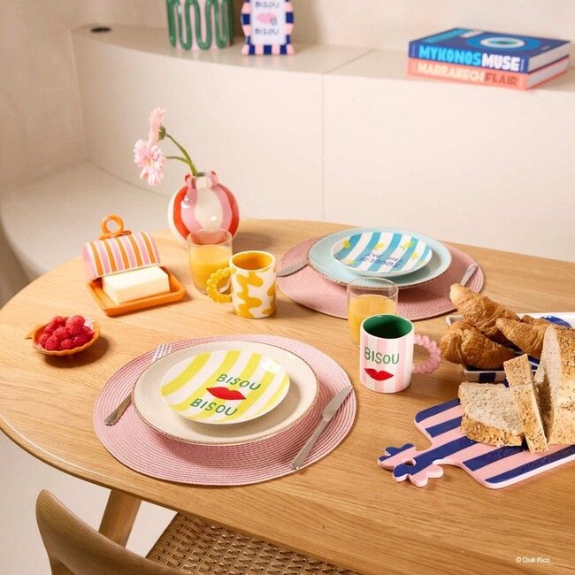 Que Rico - Vase Carmela - Rosy Horizon