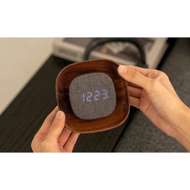 Gingko - Wecker Lumos Clock Square - walnuß - wiederaufladbar - mit Nachtlichtmodus